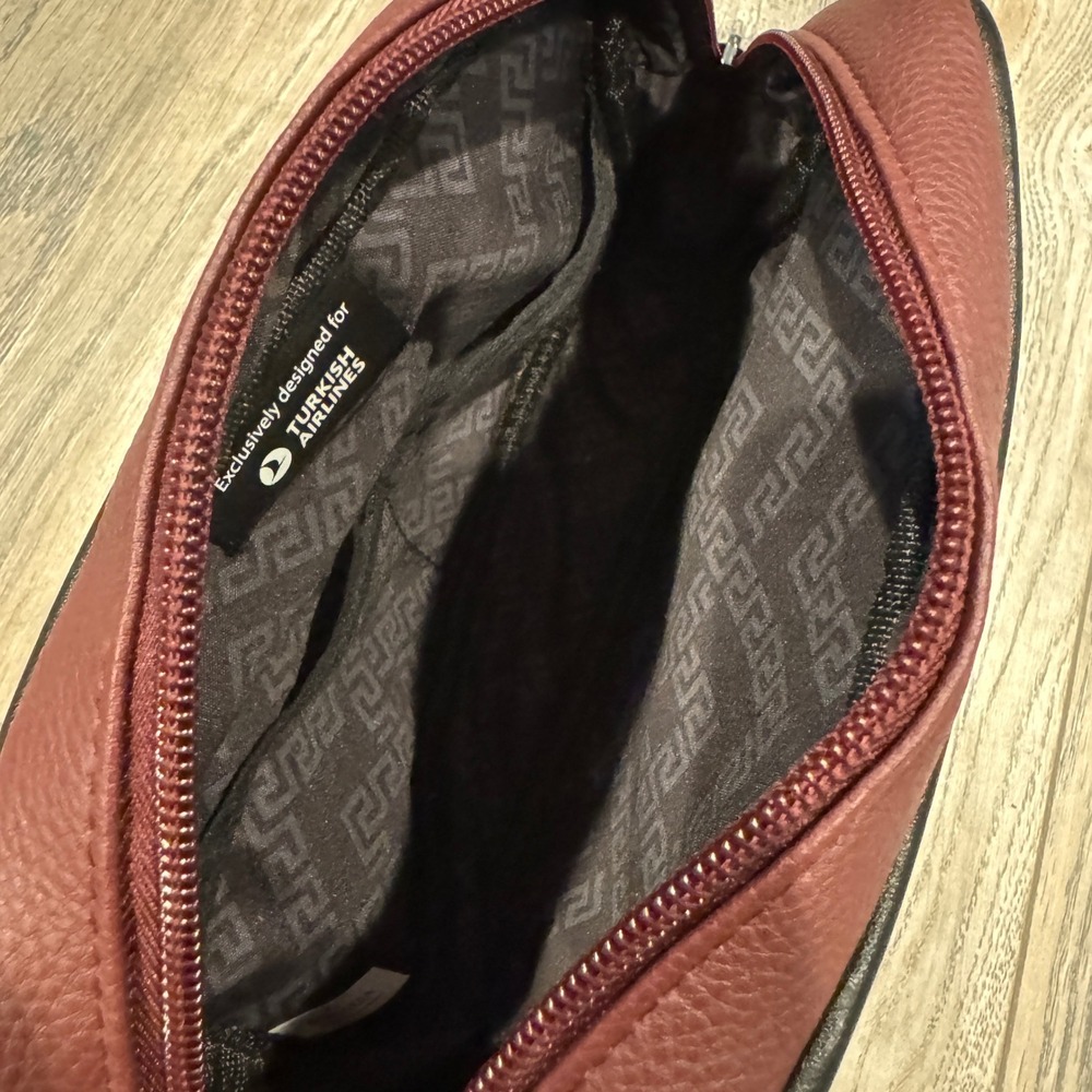 Versace Parfums Burgundy Toiletry Bag ONLY Turkish Airlines Travel Pouch Greek - Picture 4 of 7